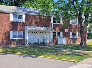 38B Iozia Ter #B, Elmwood Park, NJ 07407