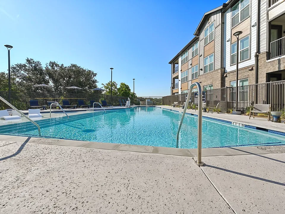 Whispering Pines Pool