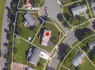 921 Pointer Ridge Dr, Gaithersburg, MD 20878