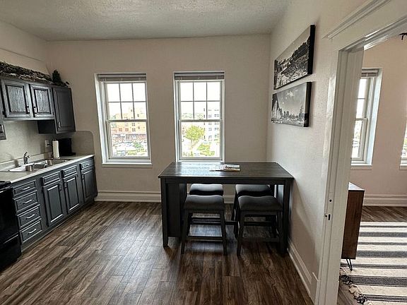 5th image of 337 N Phillips Ave #5C