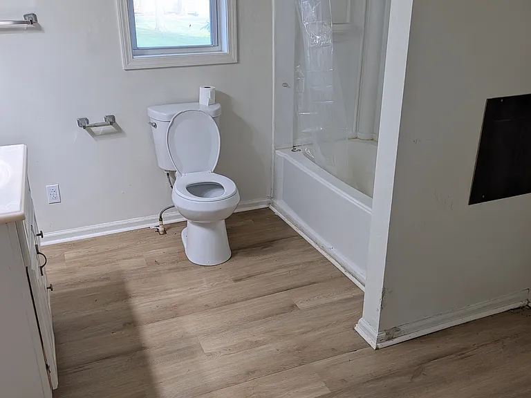 6624 Woodland Hill Rd SW — Photo 1