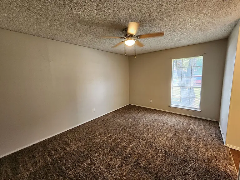4617 Aspen Way — Photo 9