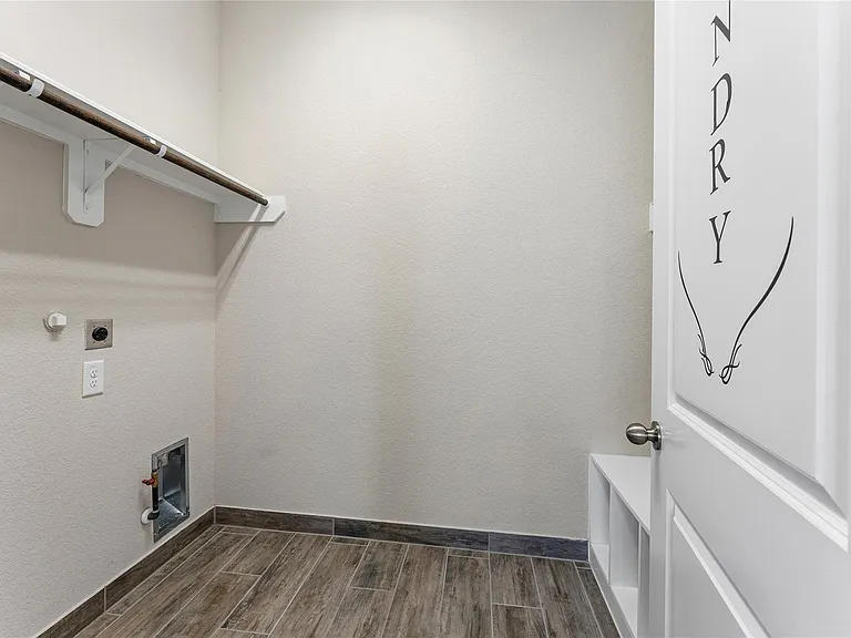 24014 Corinaldo Ct — Photo 30