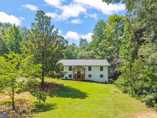 55 Emory Dr, Hartwell, GA 30643