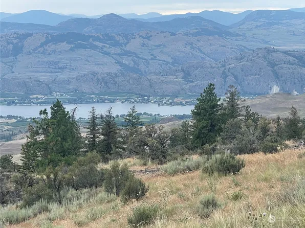 125 Meadowlark Road, Oroville, WA 98844