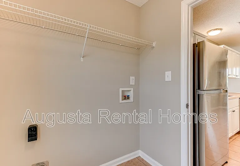 4416 Hatteras Dr — Photo 35