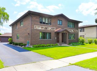 729 S McKinley Ave #1, Arlington Heights, IL 60005