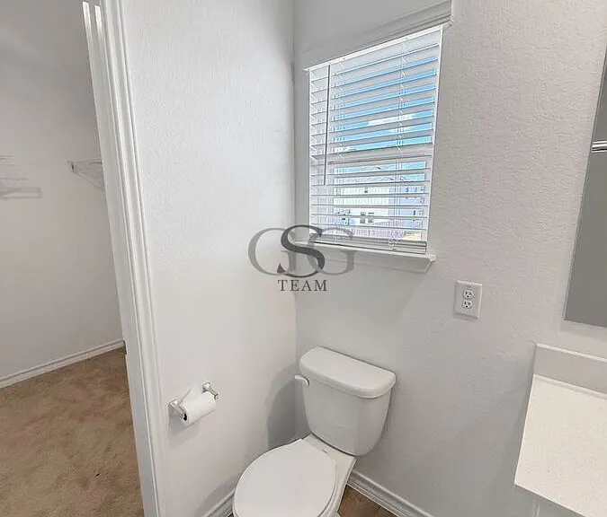819 Bluegrass Point — Photo 20