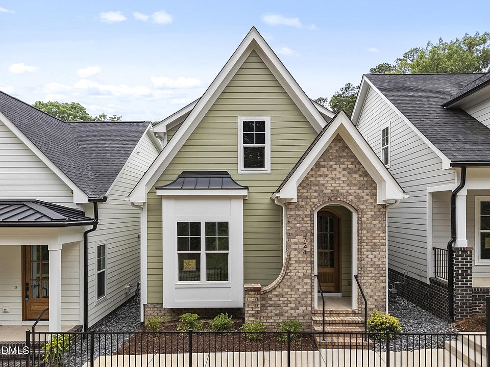1st image of 724 Powell Dr