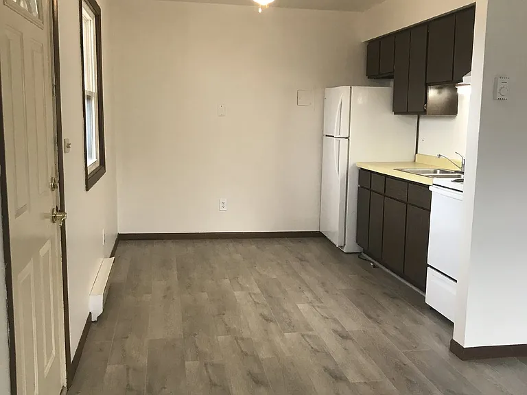 609 Mount Nemo Ave #1 — Photo 4