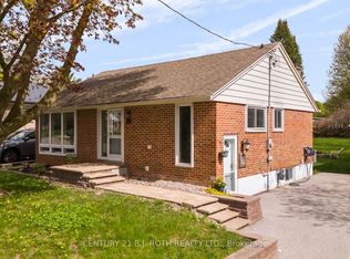 243 Wellington St E, Barrie, ON L4M 2E4