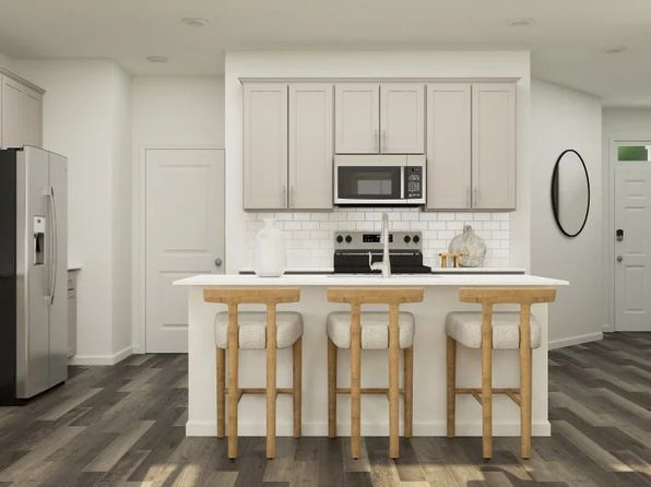 209 S Finley Landing Pkwy, Smithfield, NC 27577