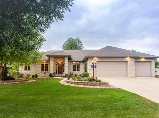 396 Northway Dr, Green Bay, WI 54311