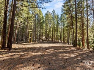 150 Mountain Air Dr, Cascade, ID 83611
