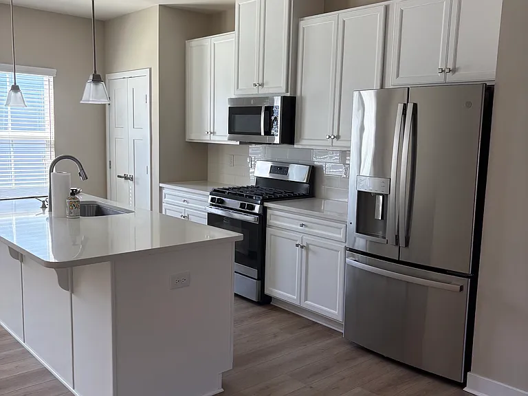 8662 S Park Dr #2 — Photo 3