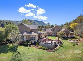 480 Crab Creek Rd, Hendersonville, NC 28739