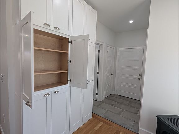 5th image of 79 Busic Ridge