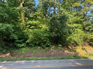 1801 McMillan Rd, Upper St Clair, PA 15241