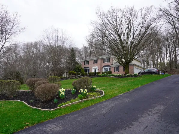 12 Raven Dr, Chadds Ford, PA 19317