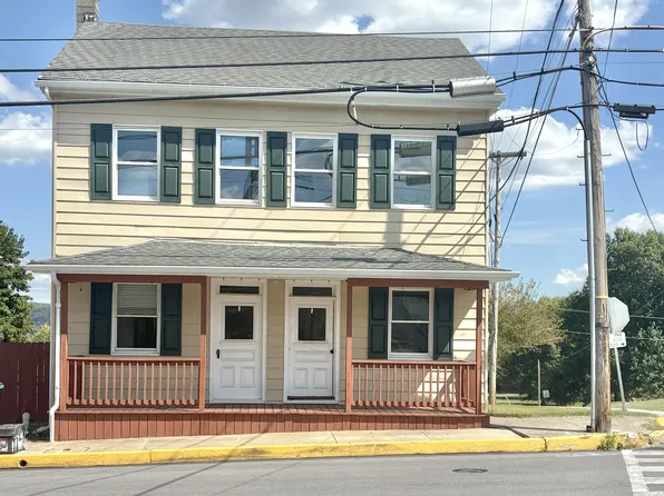 102 N Baltimore St, Franklintown, PA 17323