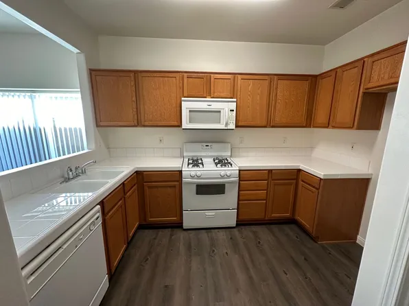 706 Orchid Drive Bakersfield, CA 93308