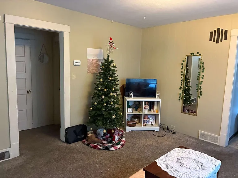 1515 Wilson St — Photo 5