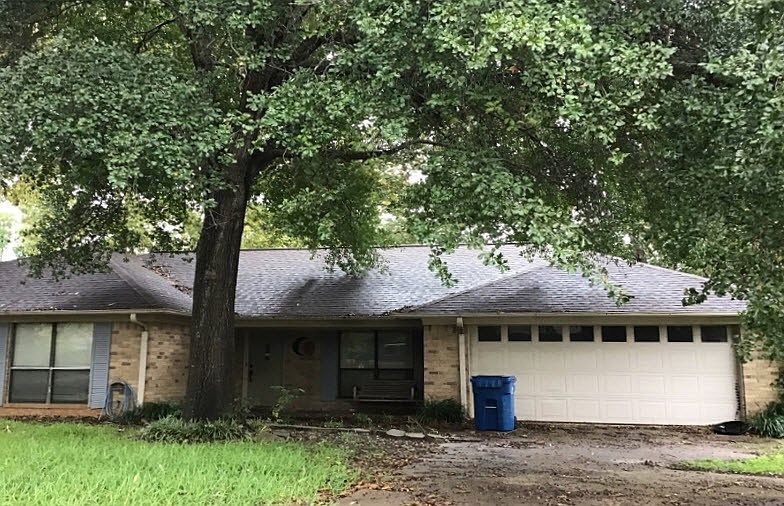 1st image of 1004 Hillcrest Dr