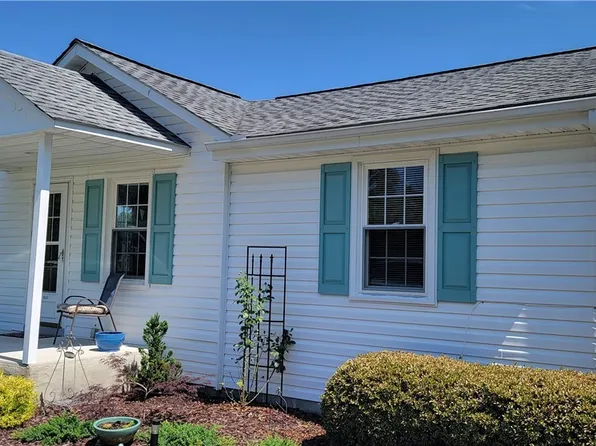 10247 Buckley Hall Rd, Mathews, VA 23109