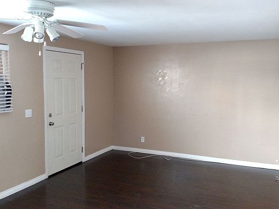3rd image of 347 W 8th Ave