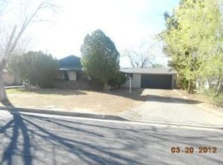 1202 E Avenue R5, Palmdale, CA 93550