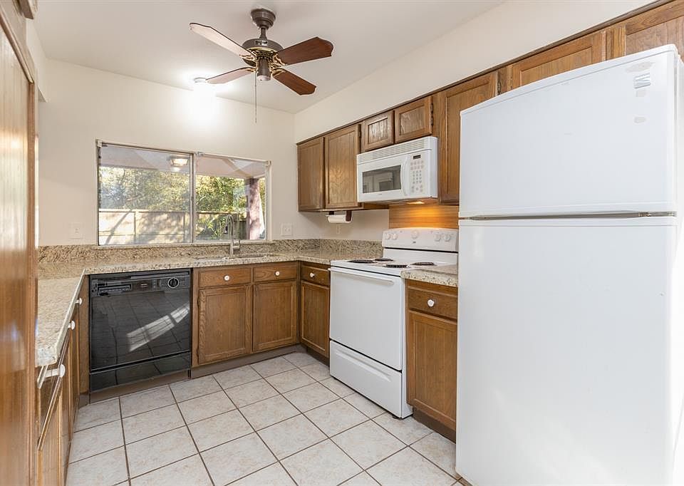 1st image of 2035 Aspen Glade Dr
