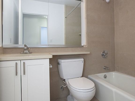 5th image of 211 W 56th St APT 23F