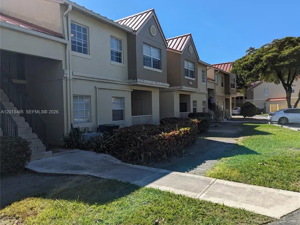 18308 NW 68th Ave APT D, Hialeah, FL 33015