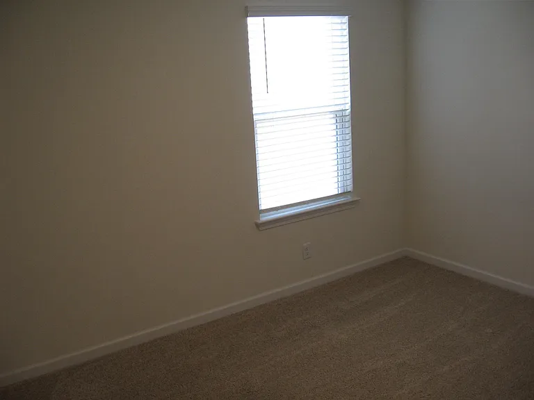 219 Venard Way — Photo 19