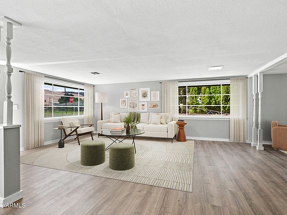 4th image of 207 W Court St