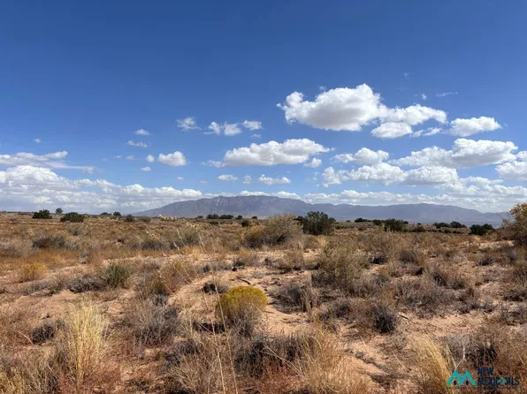 19 Volcano Rd NW #Bk-12-16, Albuquerque, NM 87120