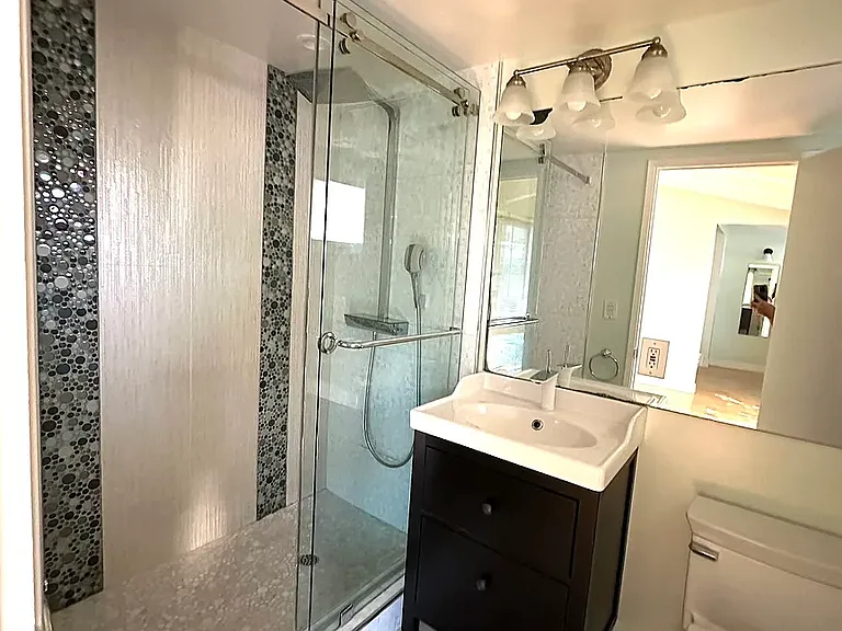 520 Saint Claire Dr — Photo 12