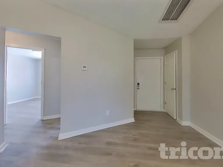 118 Taylor Knoll Way — Photo 2
