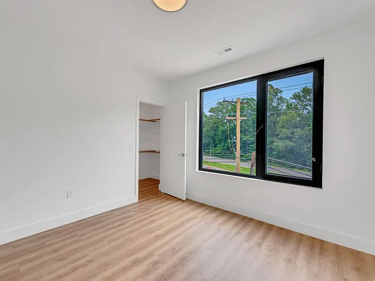 1125 Nova St — Photo 18