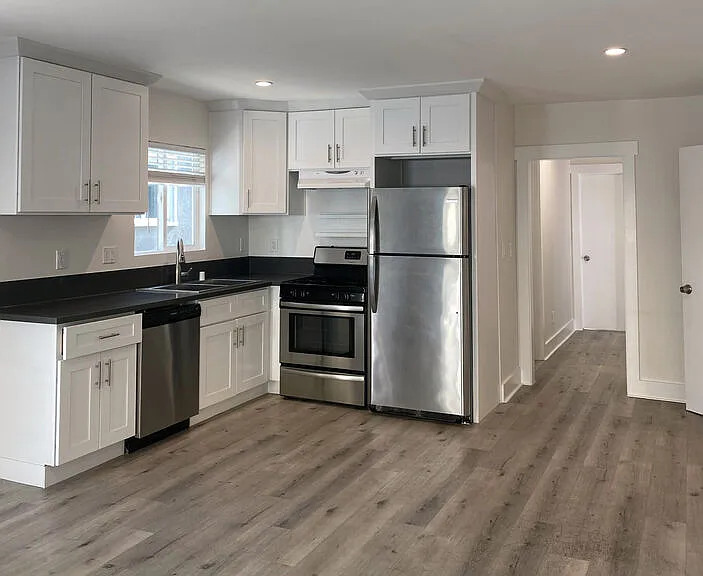 5528 Franklin Ave — Photo 5
