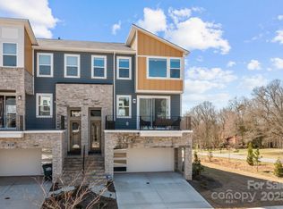 3321 Treble Ct, Charlotte, NC 28262