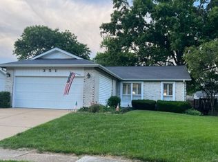 351 Palermo Dr, Ballwin, MO 63021