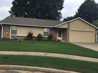 5608 S Ash Pl, Broken Arrow, OK 74011