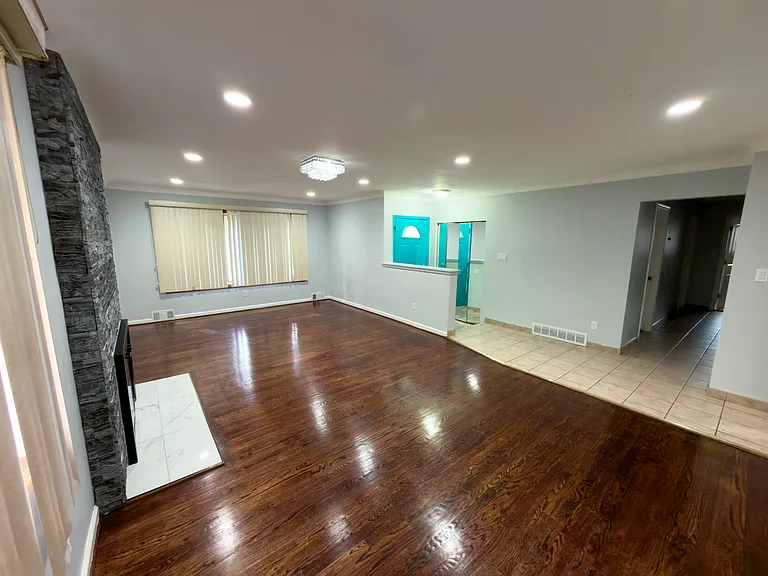 21233 Fairview Dr — Photo 7