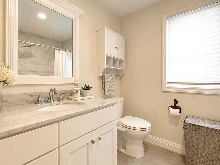 210 Hackensack St #B — Photo 6