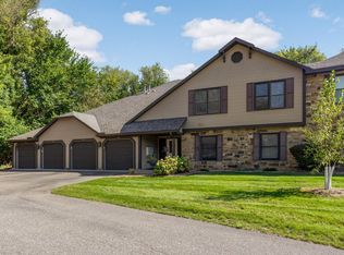 10726 Toledo Ct, Bloomington, MN 55437