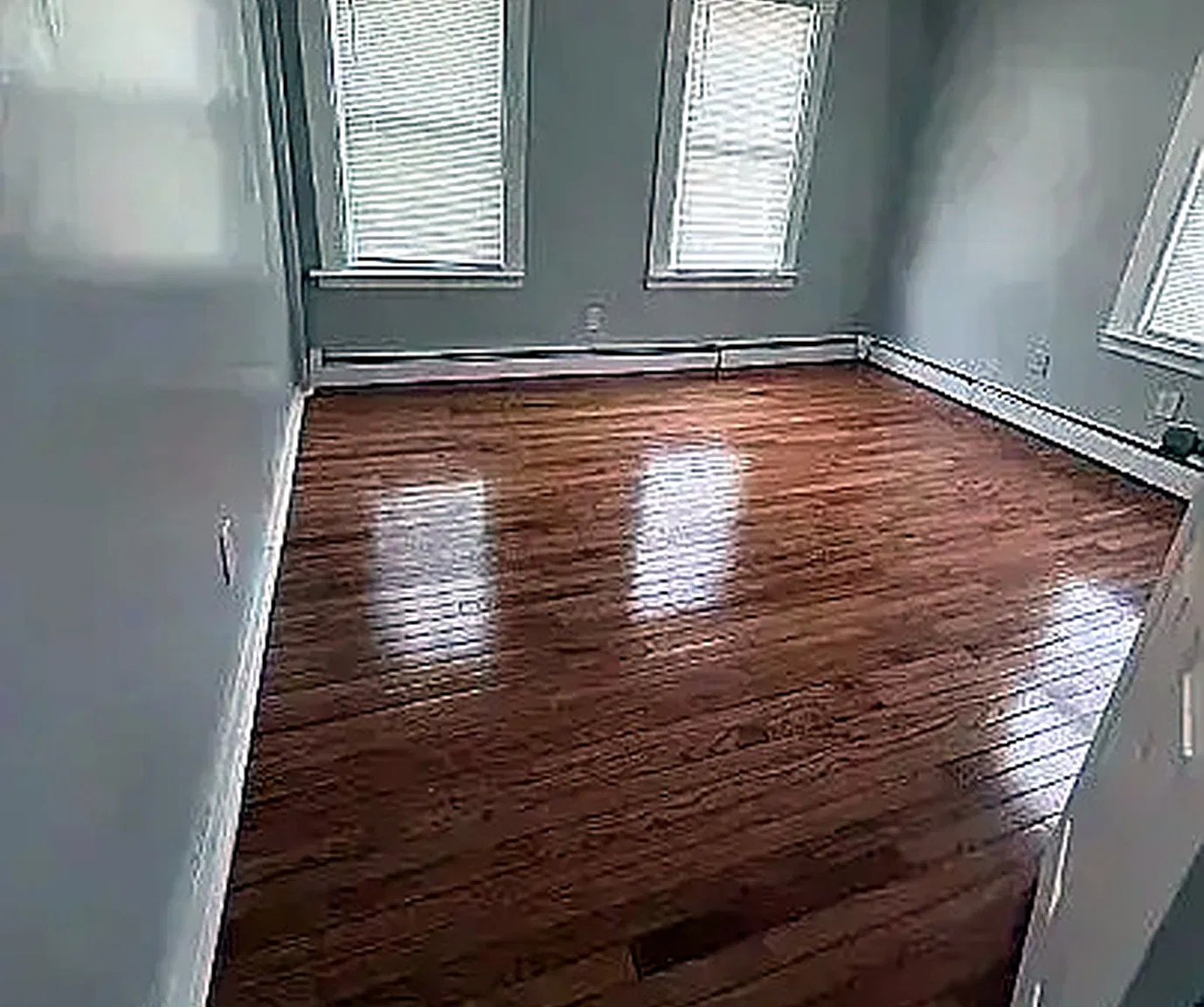 2 bed, 850 sqft, $1,700 — Photo 4