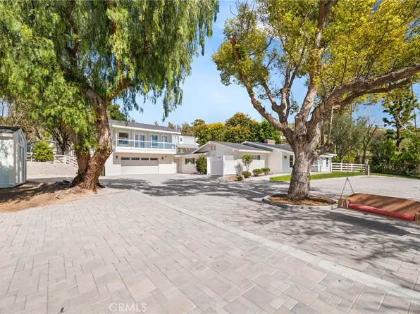 1208 E 42nd Pl, San Bernardino, CA 92404