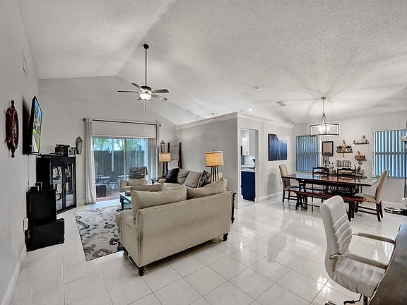4th image of 3091 NW 123rd Avenue