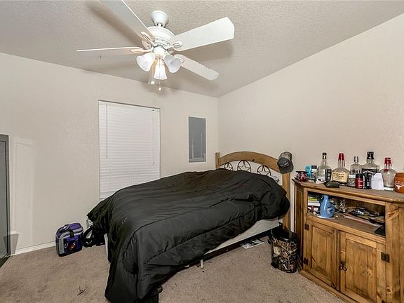 5th image of 8308 Redonda St
